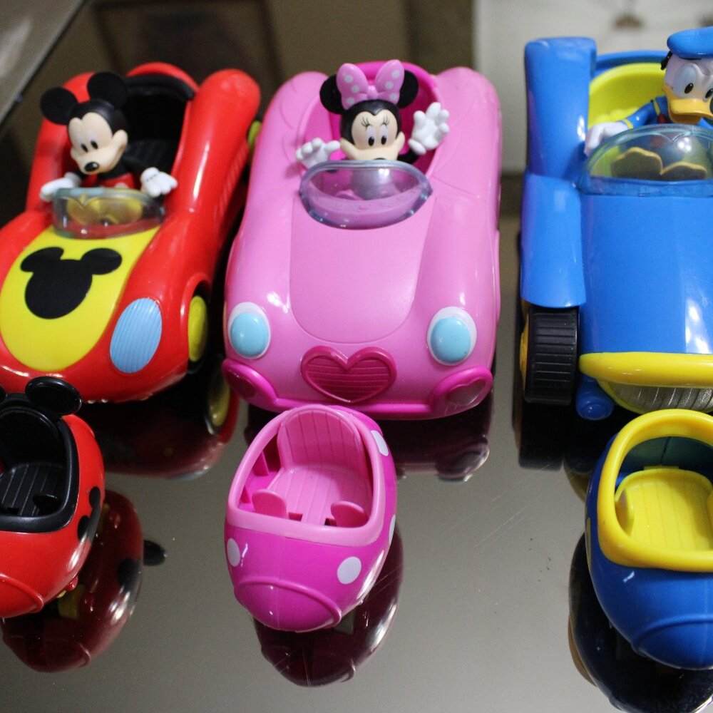 mickey mouse cars